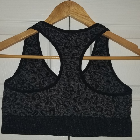 Athletic Bra Set - Picture 3 of 4